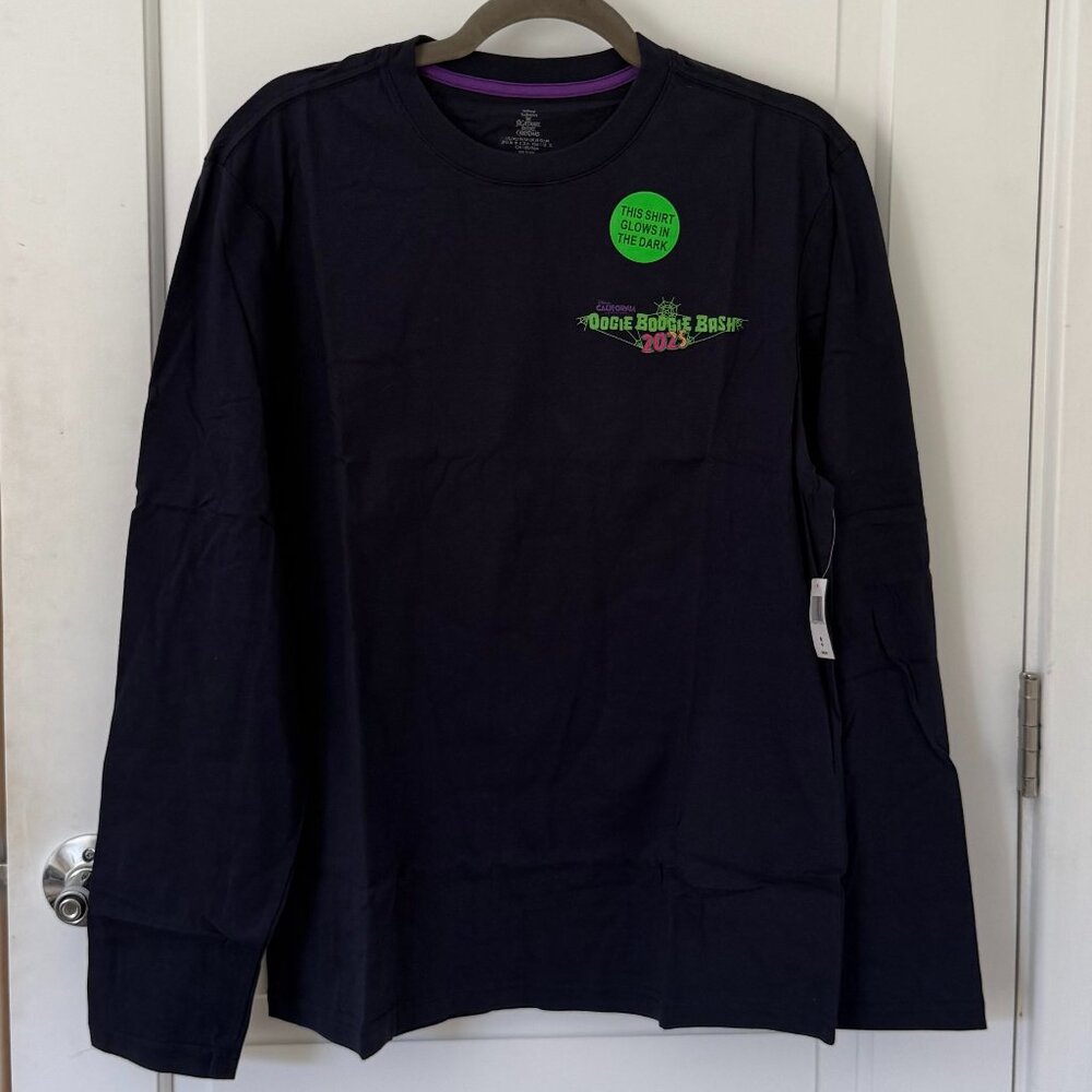 NWT 2025 MAGIC KEY Disney Parks Oogie Boogie Bash L/S M - Glows In The Dark!
